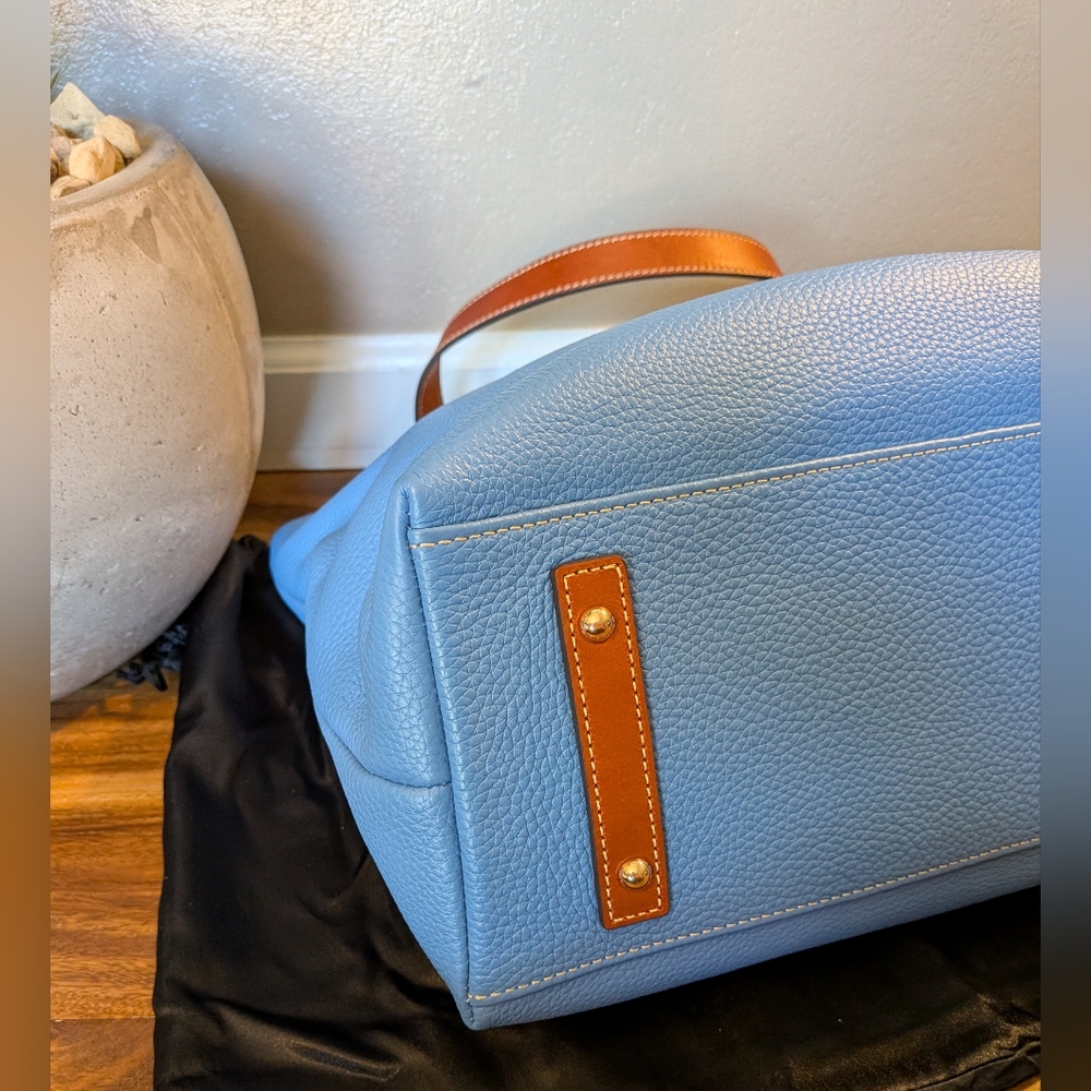 Dooney & Bourke Pebble Leather Grain Emily Tote in AZURE - NWOT - MSRP $368 - Picture 6 of 10